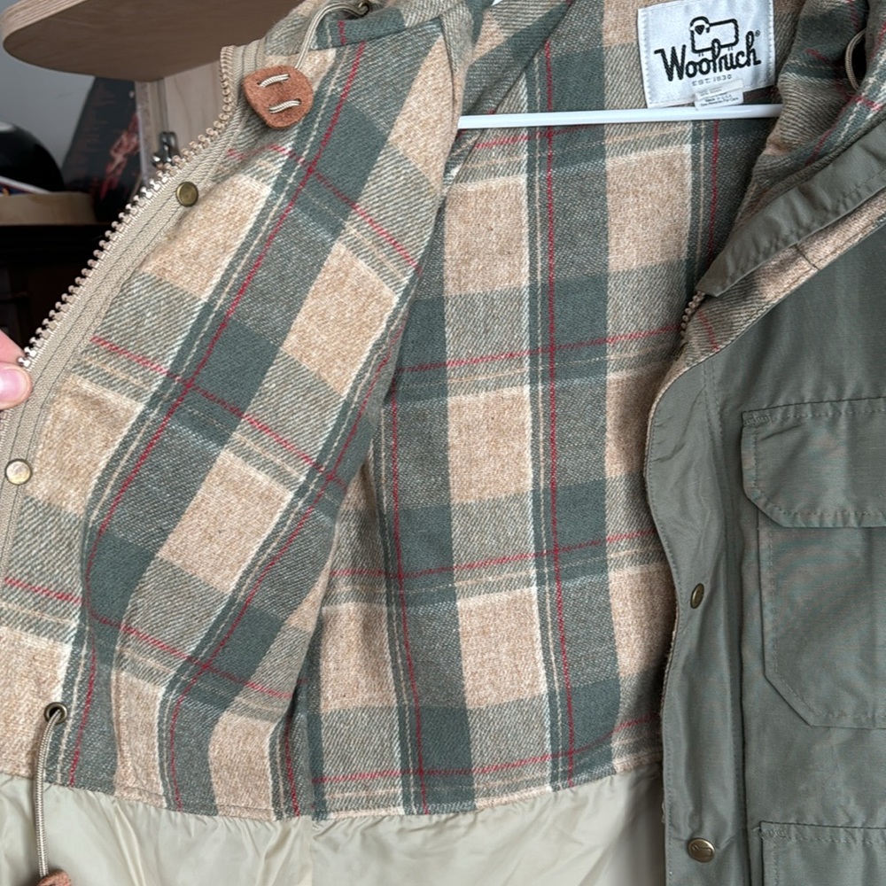 VINTAGE Woolrich Parka Hooded Blanket Lined - Size Small - Picture 2 of 6